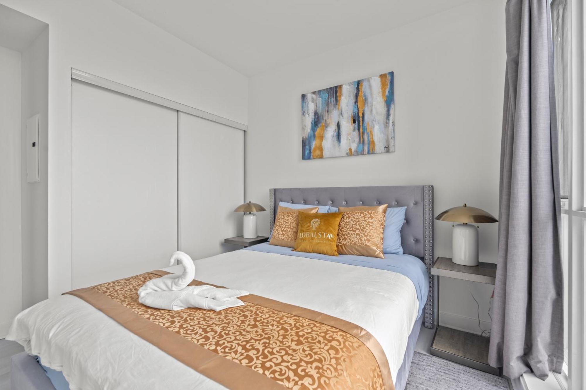 טורונטו Globalstay Elegant Downtown Apartments מראה חיצוני תמונה