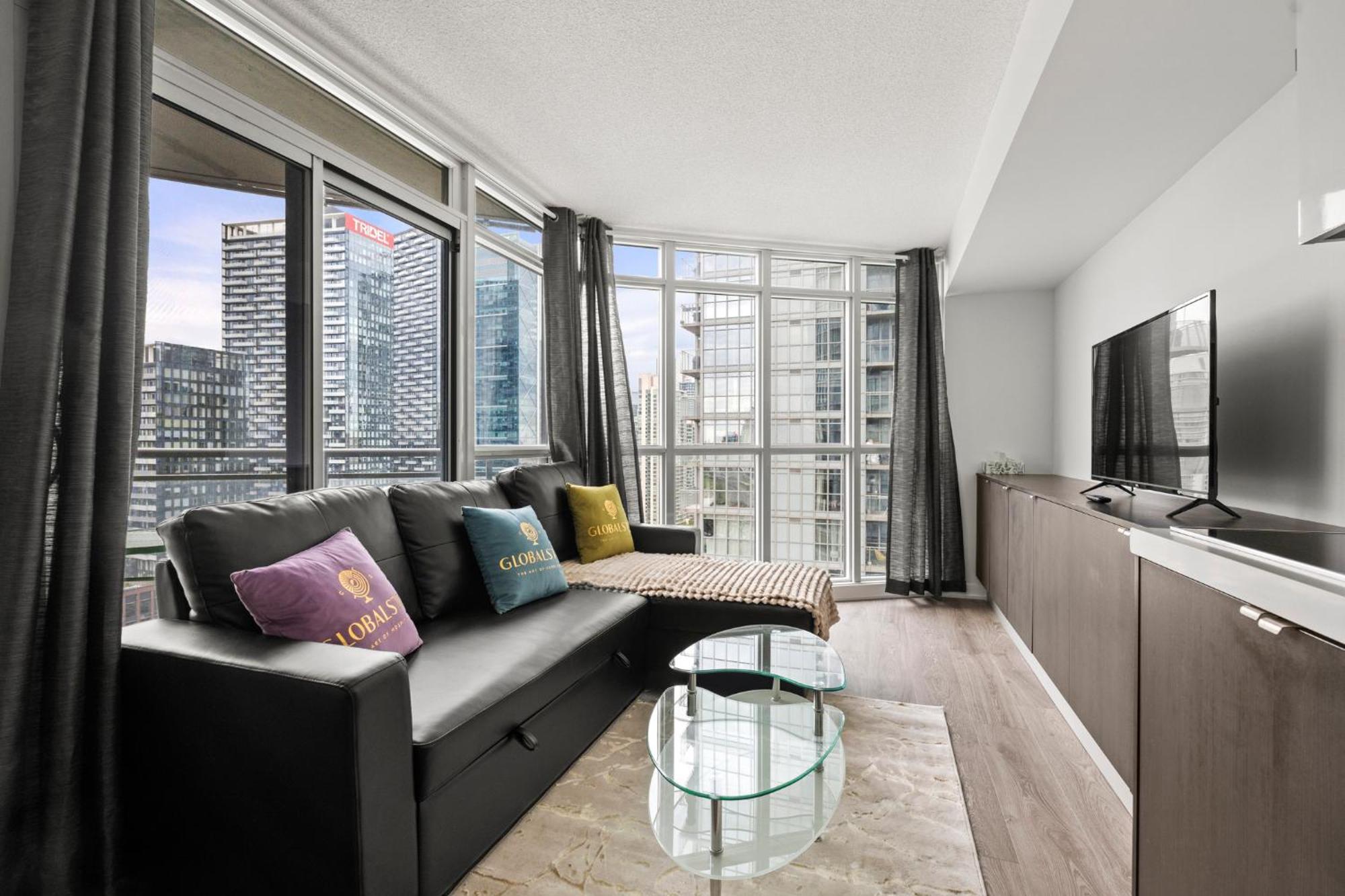 טורונטו Globalstay Elegant Downtown Apartments מראה חיצוני תמונה